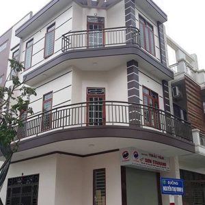 Mẫu lan can sắt ban cồng đẹp