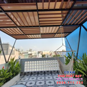 Ưu điểm của mái poly nhựa lấy sáng