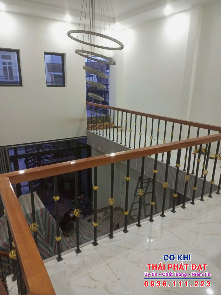 Báo giá làm lan can sắt tại TP Tân Uyên mới nhất năm 2025