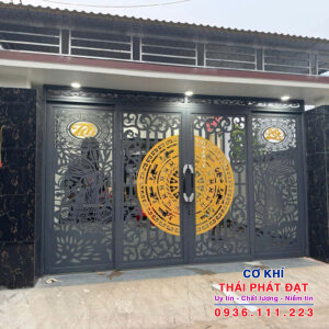 Cửa cổng sắt đẹp giá tốt tại Quận 2